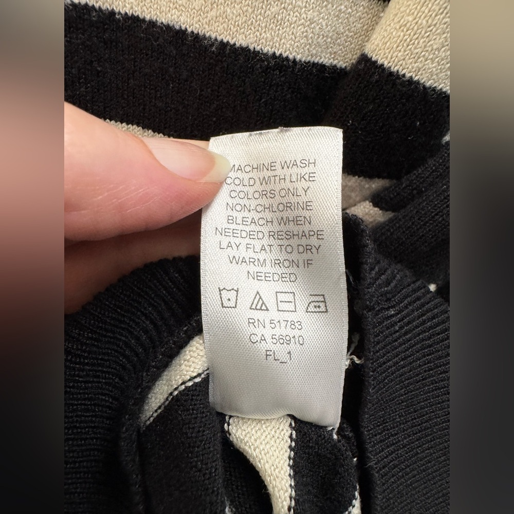 Maurices Black and White Cuffed 3/4 Sleeve Sweater - Picture 5 of 7